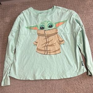 Disneyland Star Wars kids yoda shirt XL . Worn but still looks good